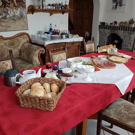 农家乐 Agroturystyka U Luizy 耶莱尼亚古拉